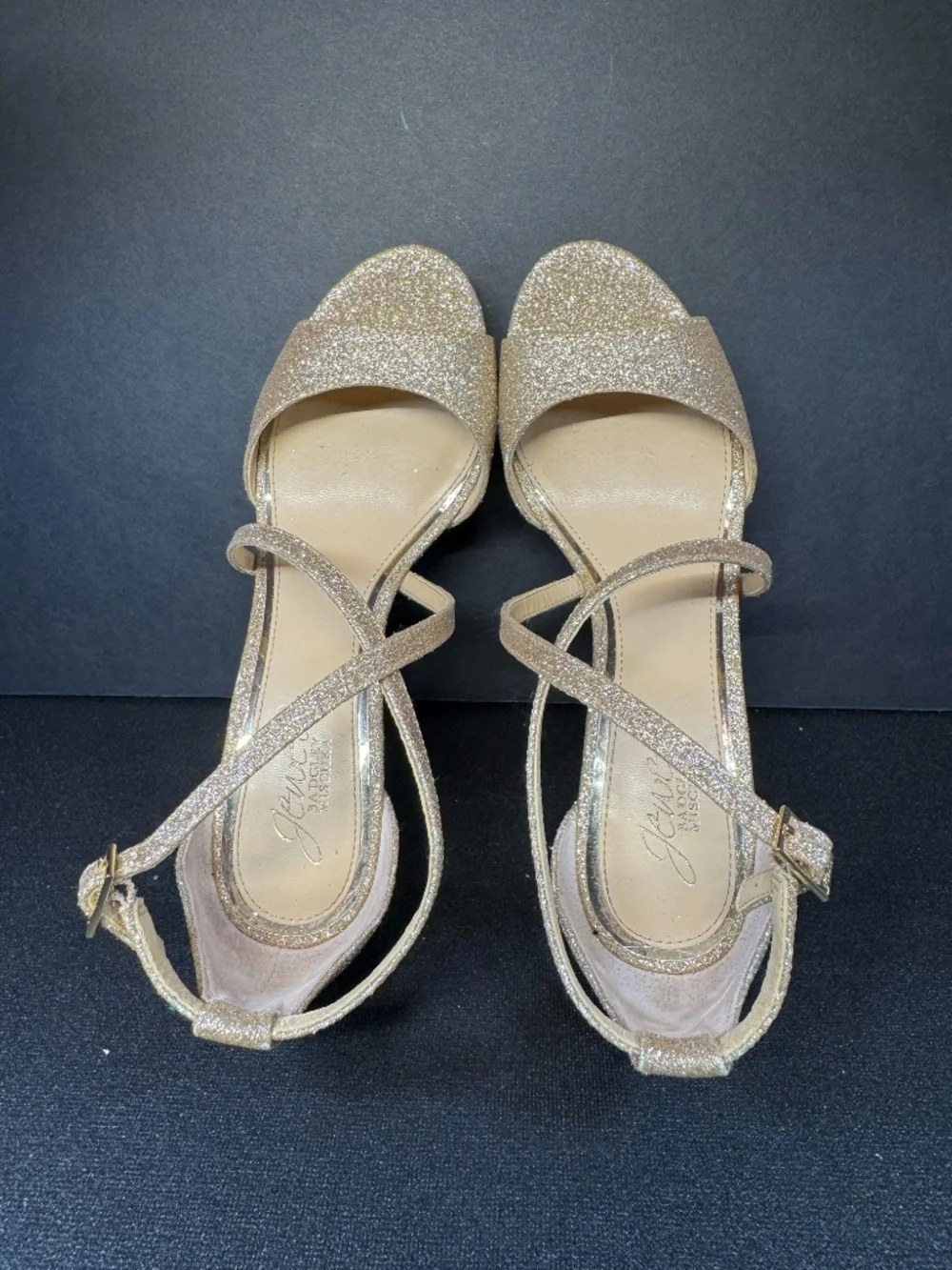 Jewel Badgley Mischka Gold Glitter Wedge Sandals Size 7 Wedding Prom Formal